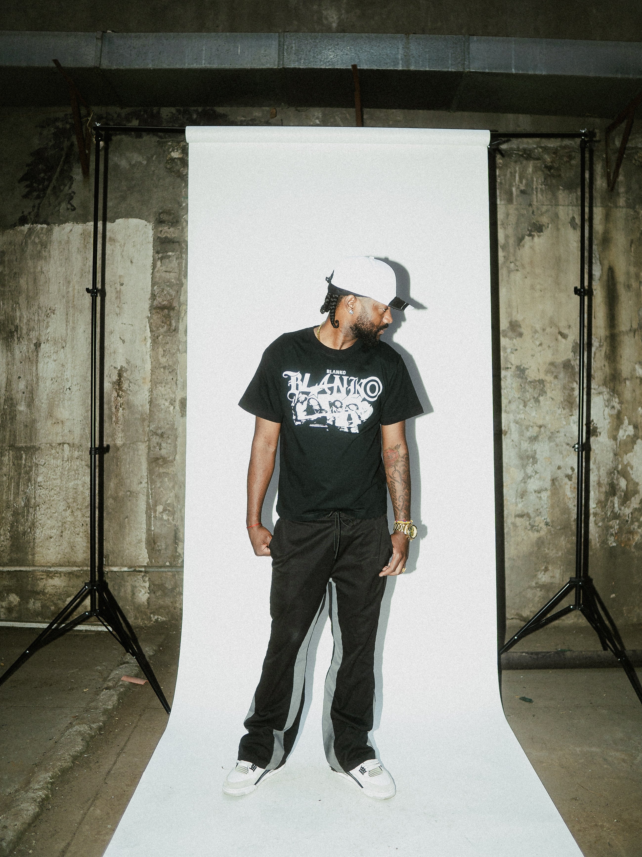 POLERA BLANKO CIUDAD DE DIOS