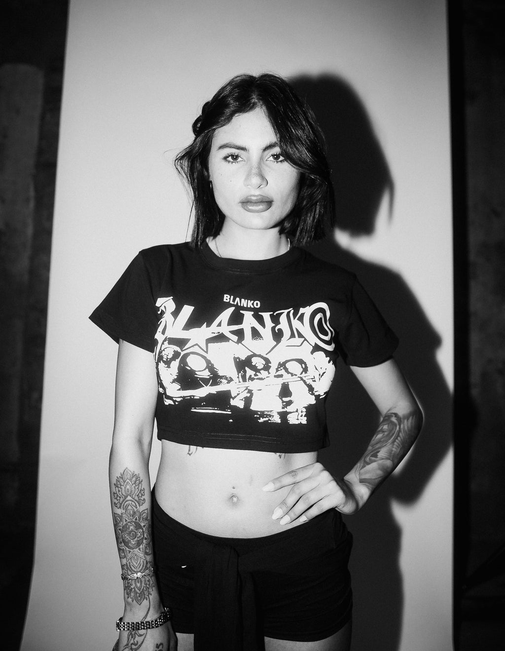 POLERA BLANKO CIUDAD DE DIOS